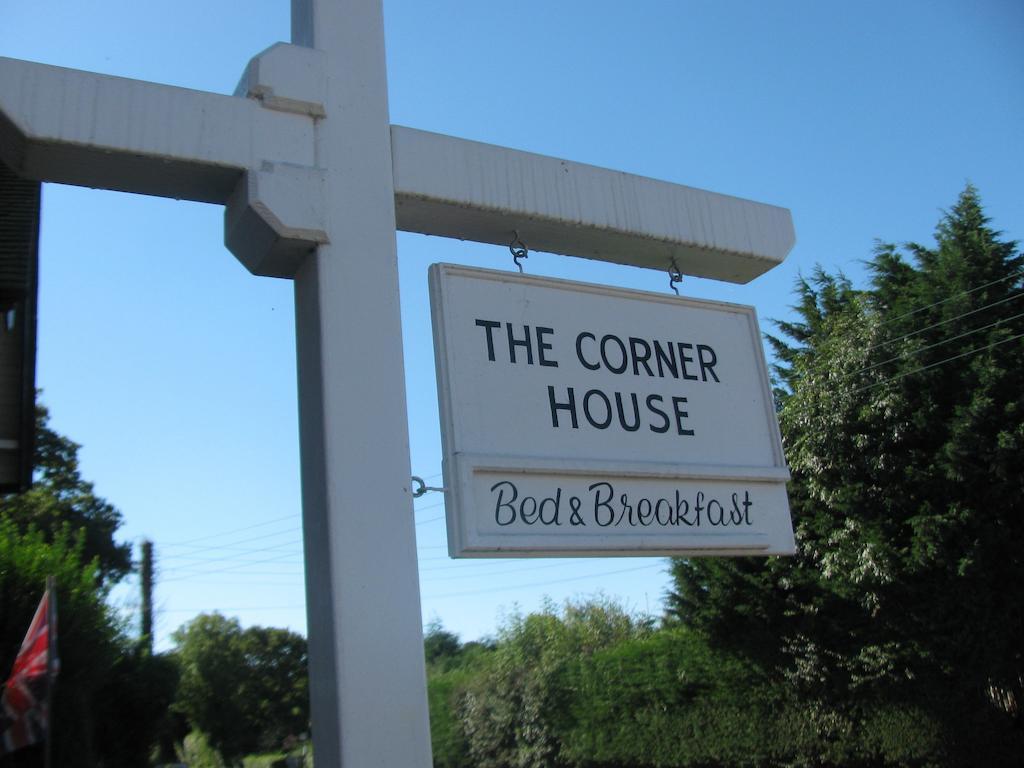 The Corner House Bed & Breakfast Rye Eksteriør bilde