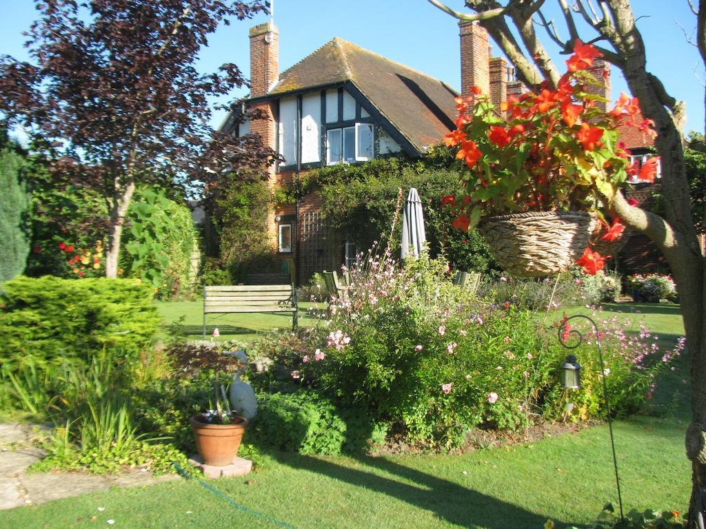 The Corner House Bed & Breakfast Rye Eksteriør bilde