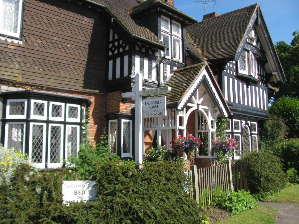 The Corner House Bed & Breakfast Rye Eksteriør bilde