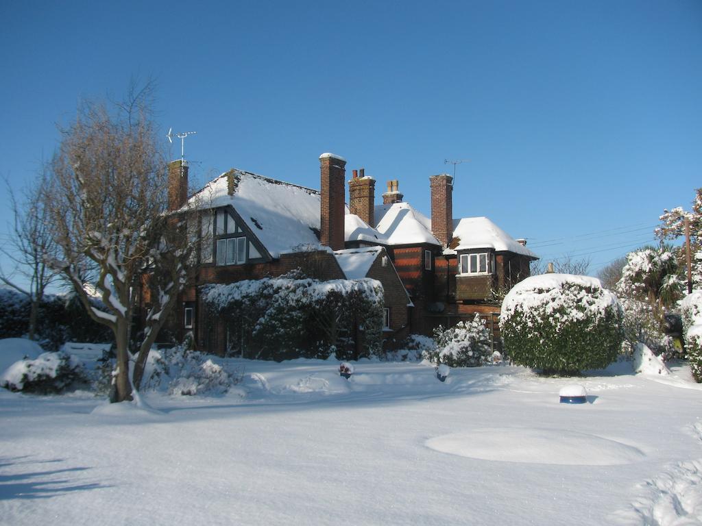 The Corner House Bed & Breakfast Rye Eksteriør bilde
