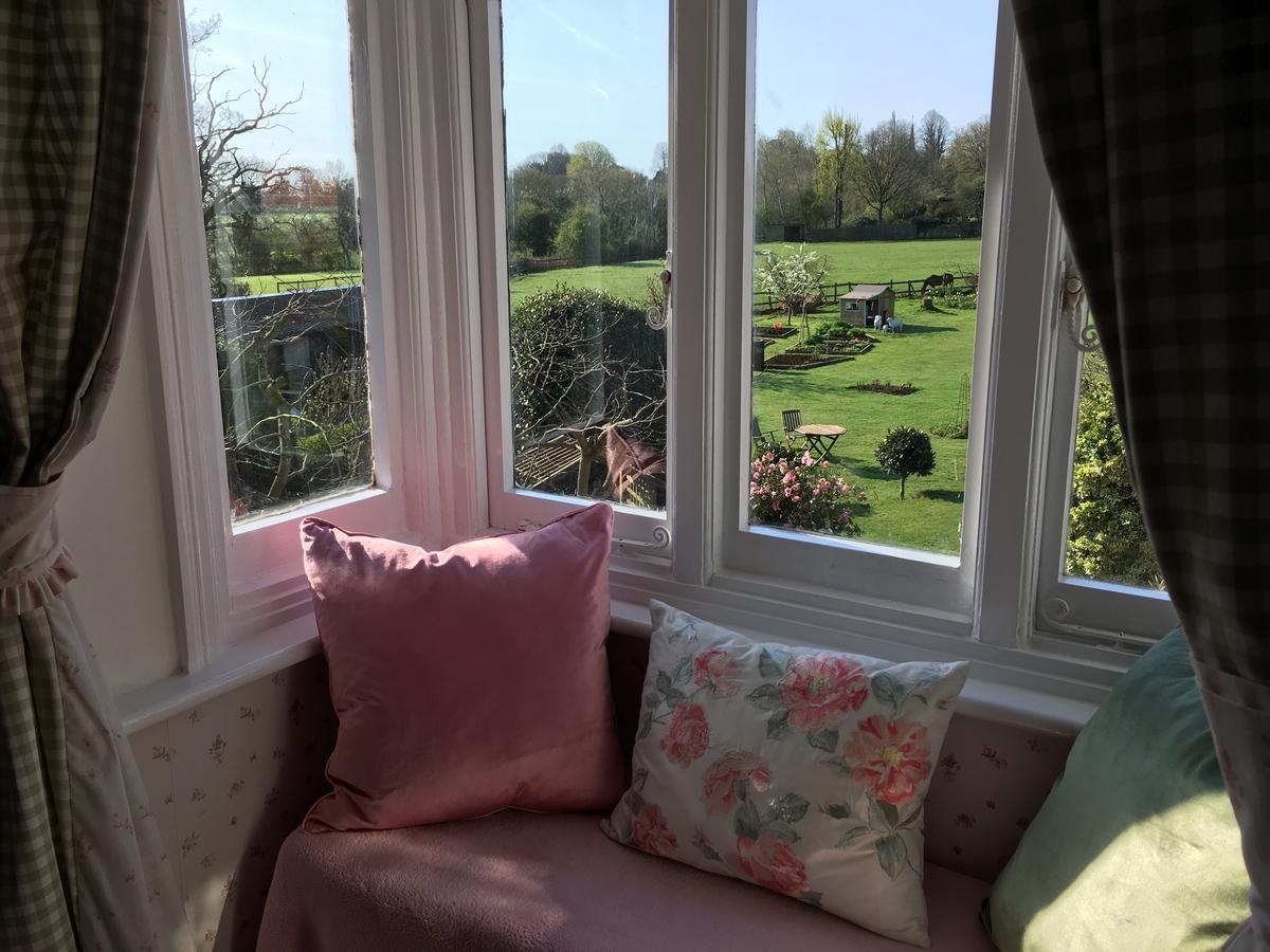 The Corner House Bed & Breakfast Rye Eksteriør bilde